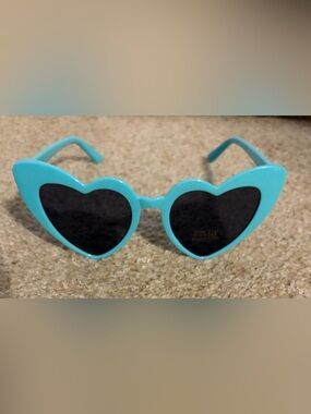 Sunglasses Heart Shaped Adult New